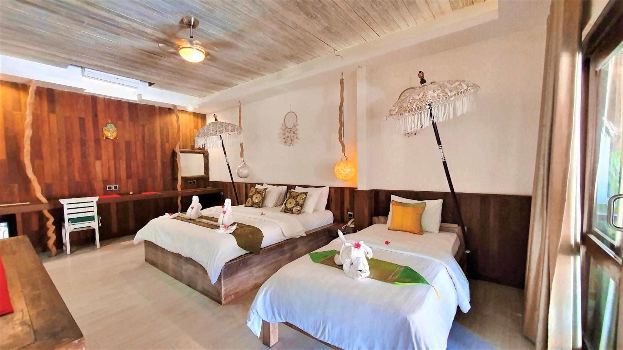 Deluxe Triple Room
