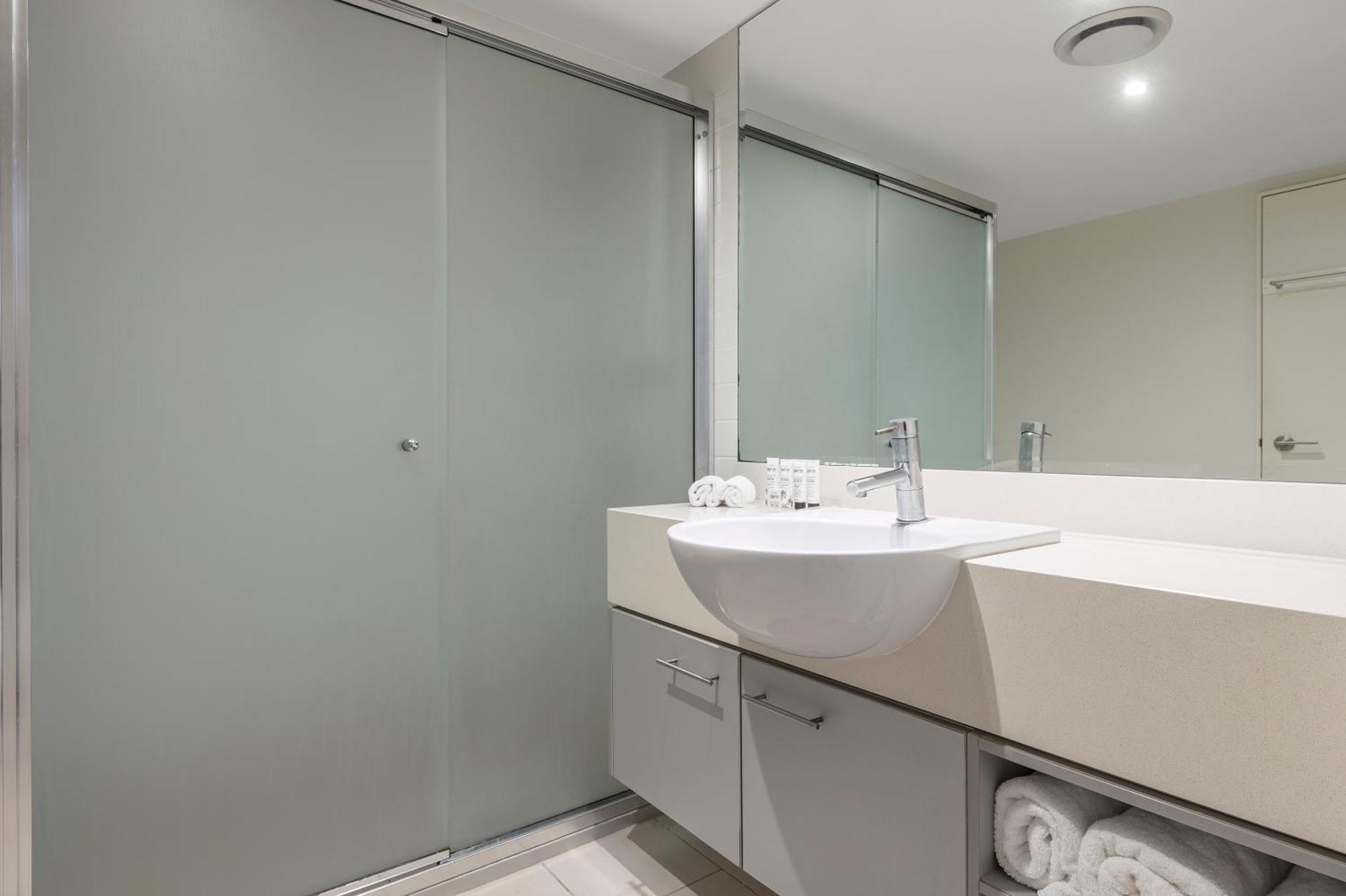 Two-Bedroom Executive Apartment,1214217175:JPEG