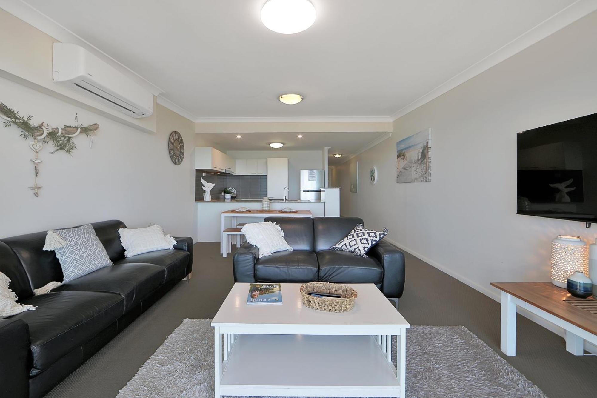 Three-Bedroom Apartment Ocean View,1220186995:JPEG