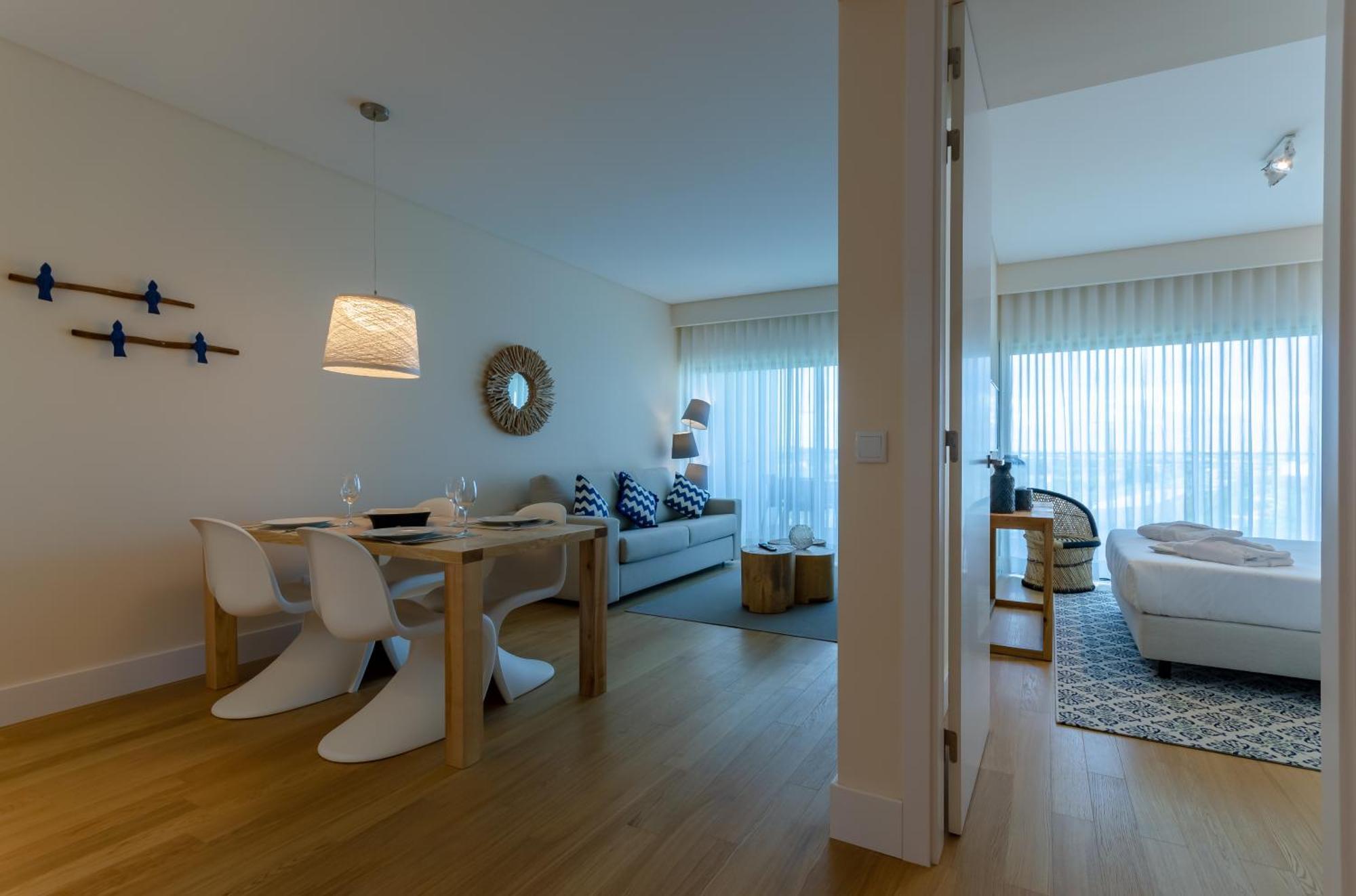 One-Bedroom Apartment,1224061525:JPEG