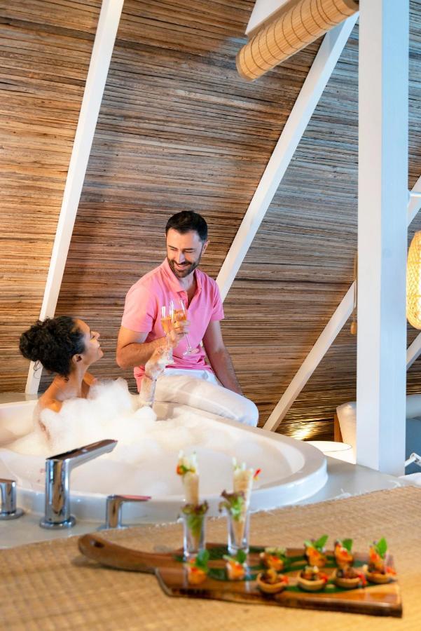 Junior Suite Sea View,1244426752:JPEG