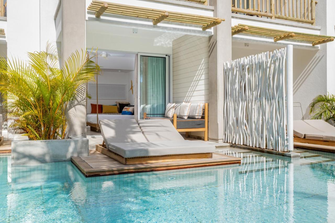 Deluxe Double or Twin Room with Pool Access,1246376773:JPEG