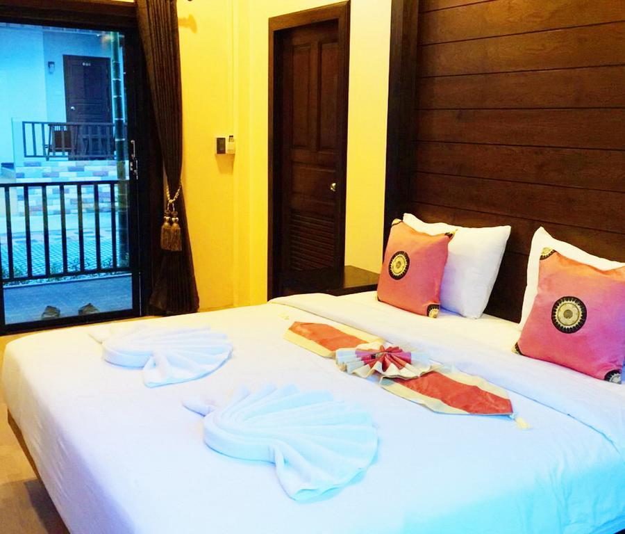 Deluxe Double Room,124773678:JPEG