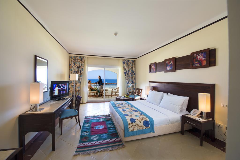 Superior Double or Twin Room Beach Front,772877695:JPEG