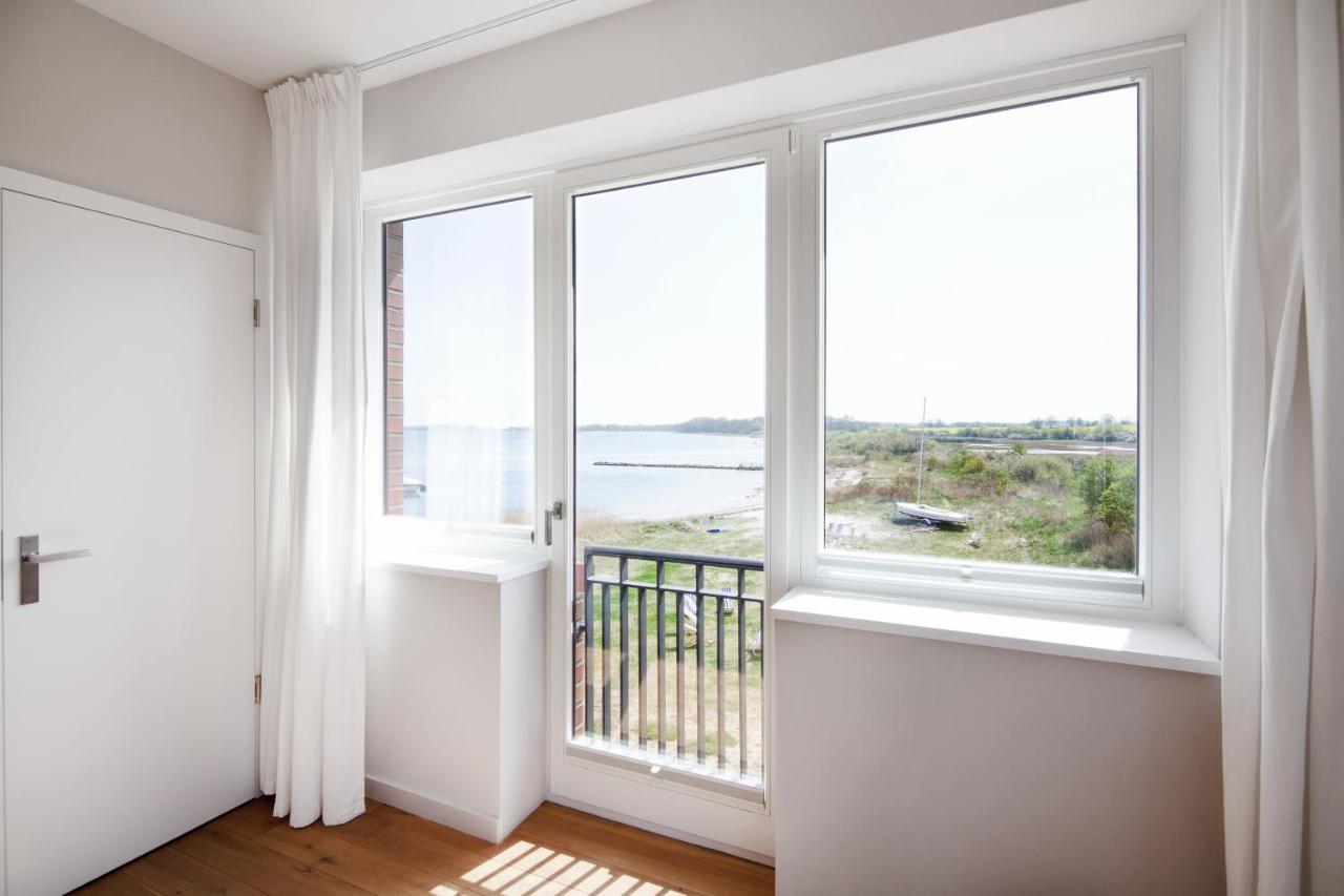 Standard Double Room with Sea View,1252430950:JPEG