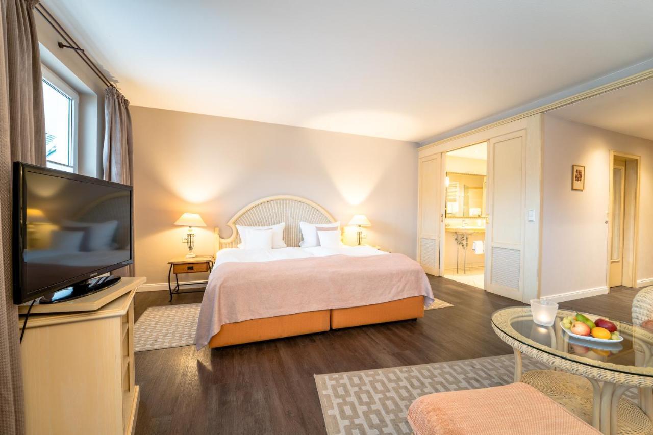 Junior Suite,1260304696:JPEG