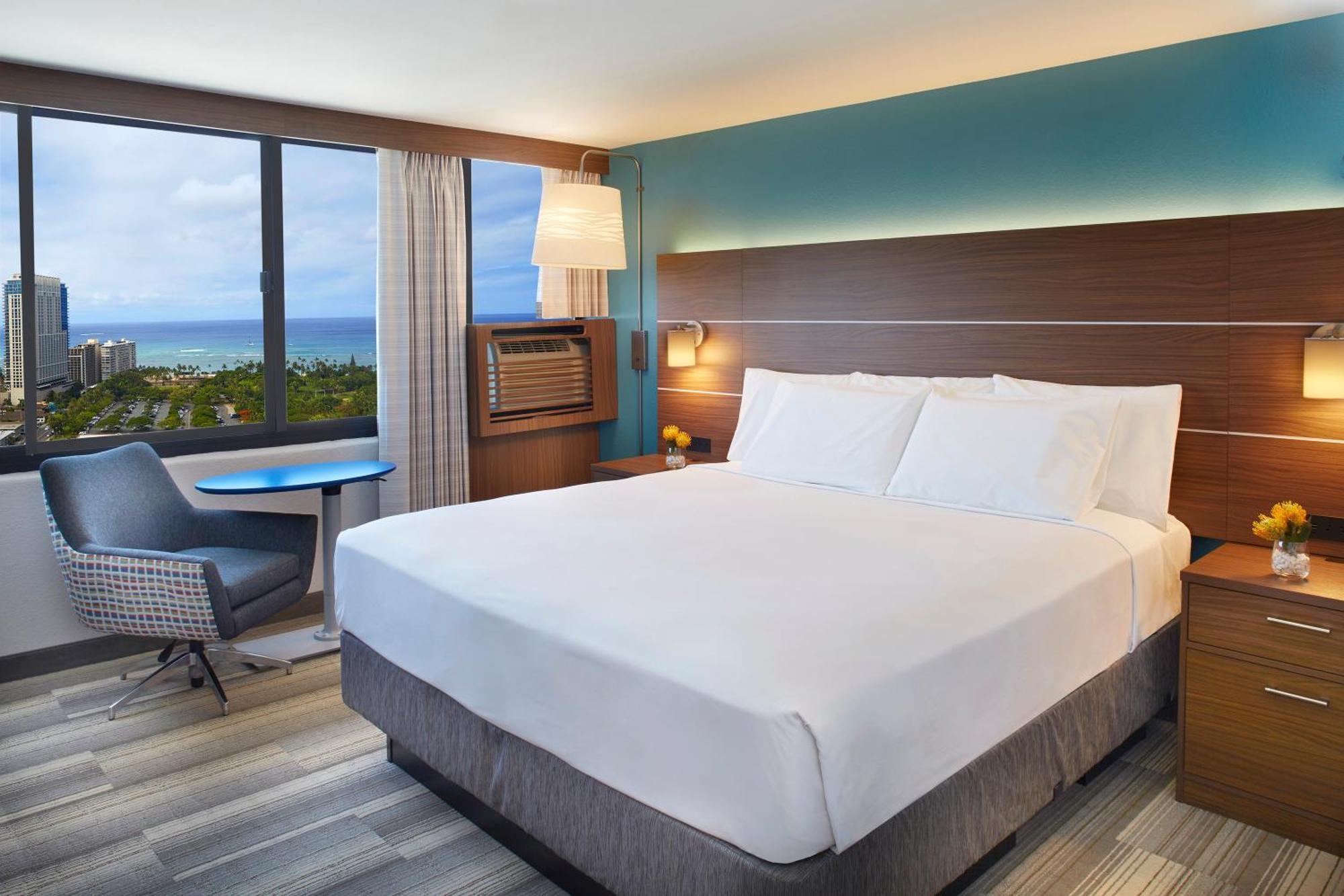 Standard King Room Ocean View