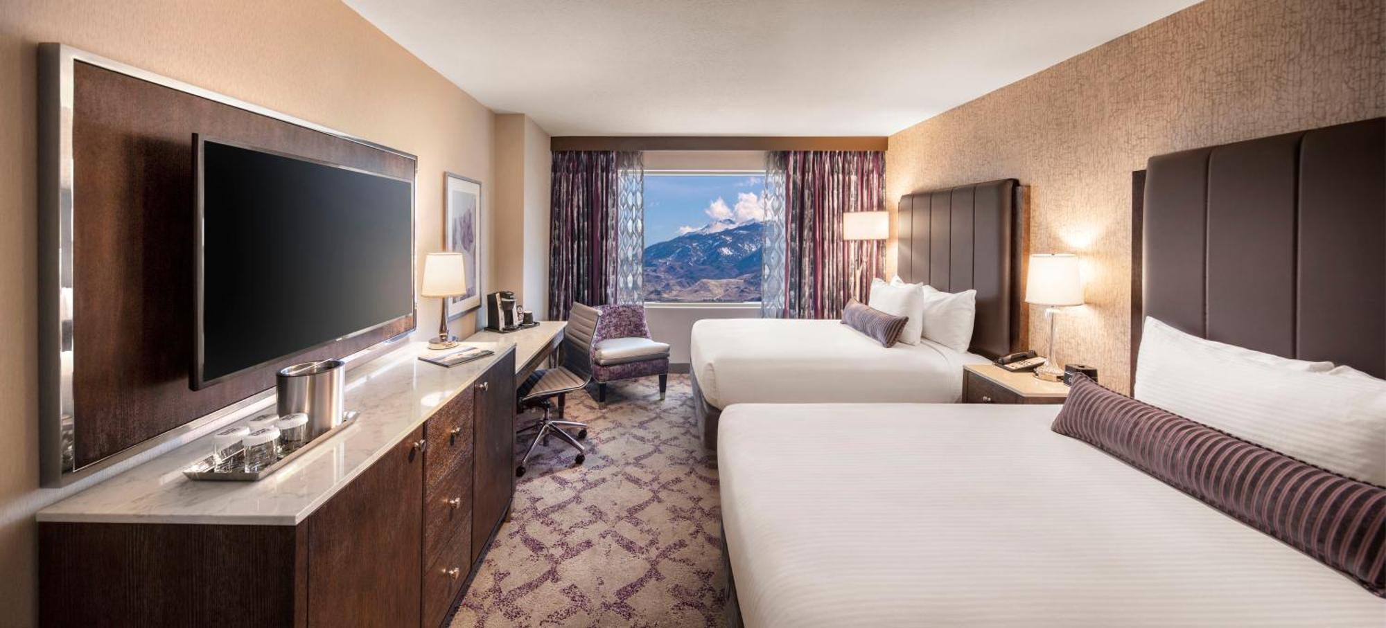 Mountain View Room, 2 Queen, Non-Smoking,1434291994:JPEG