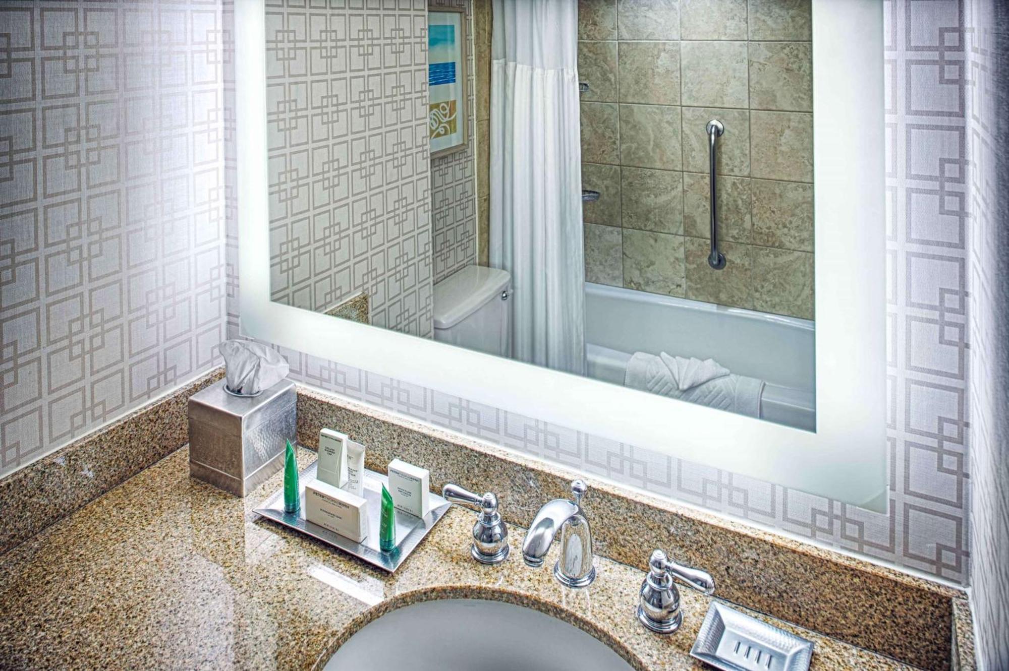 King Room,1275771145:JPEG