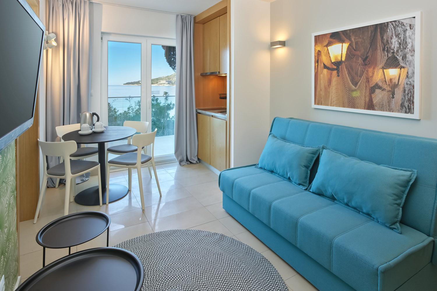 Standard Sea View Apartment for 2