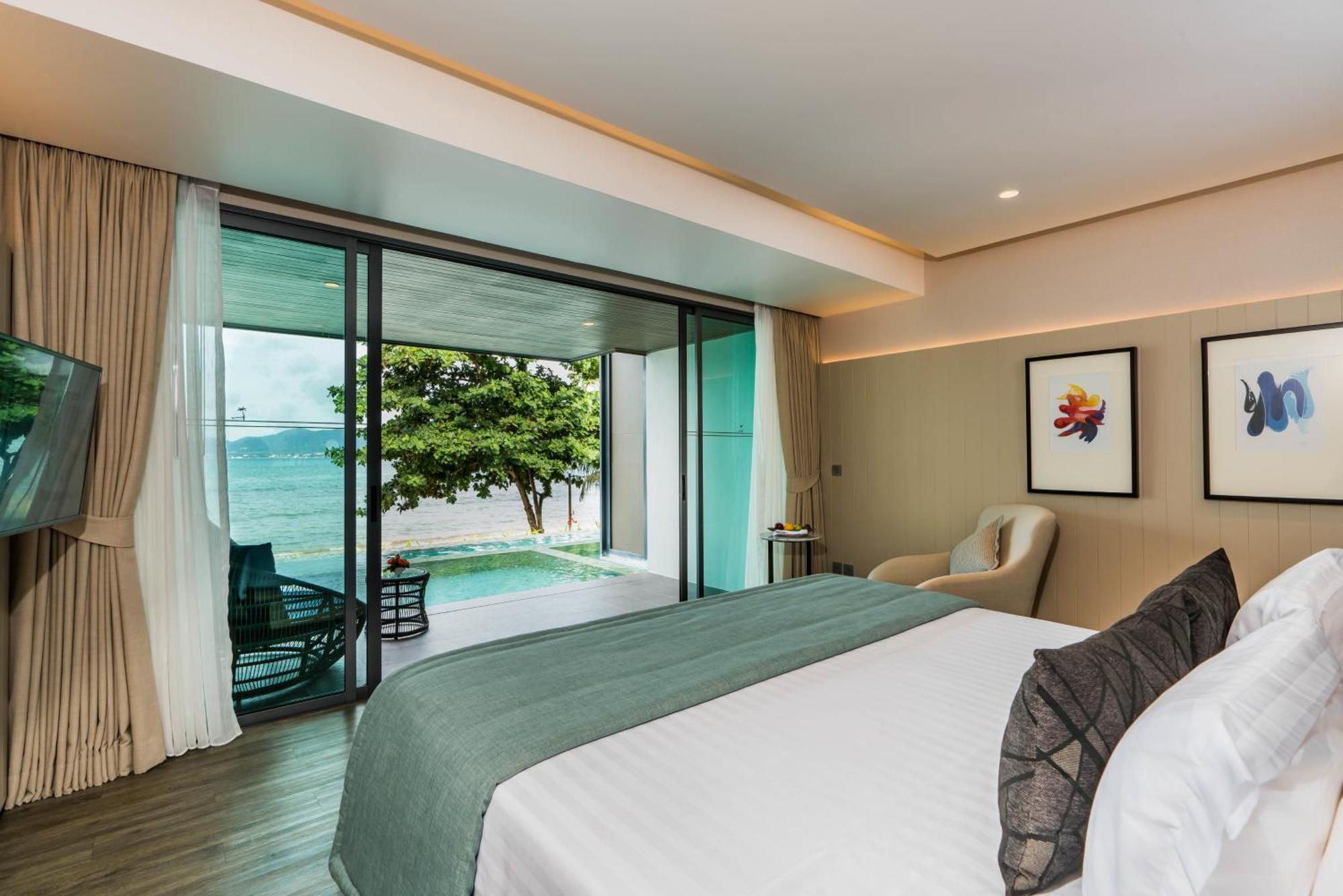 Privates Zimmer mit Pool am Strand