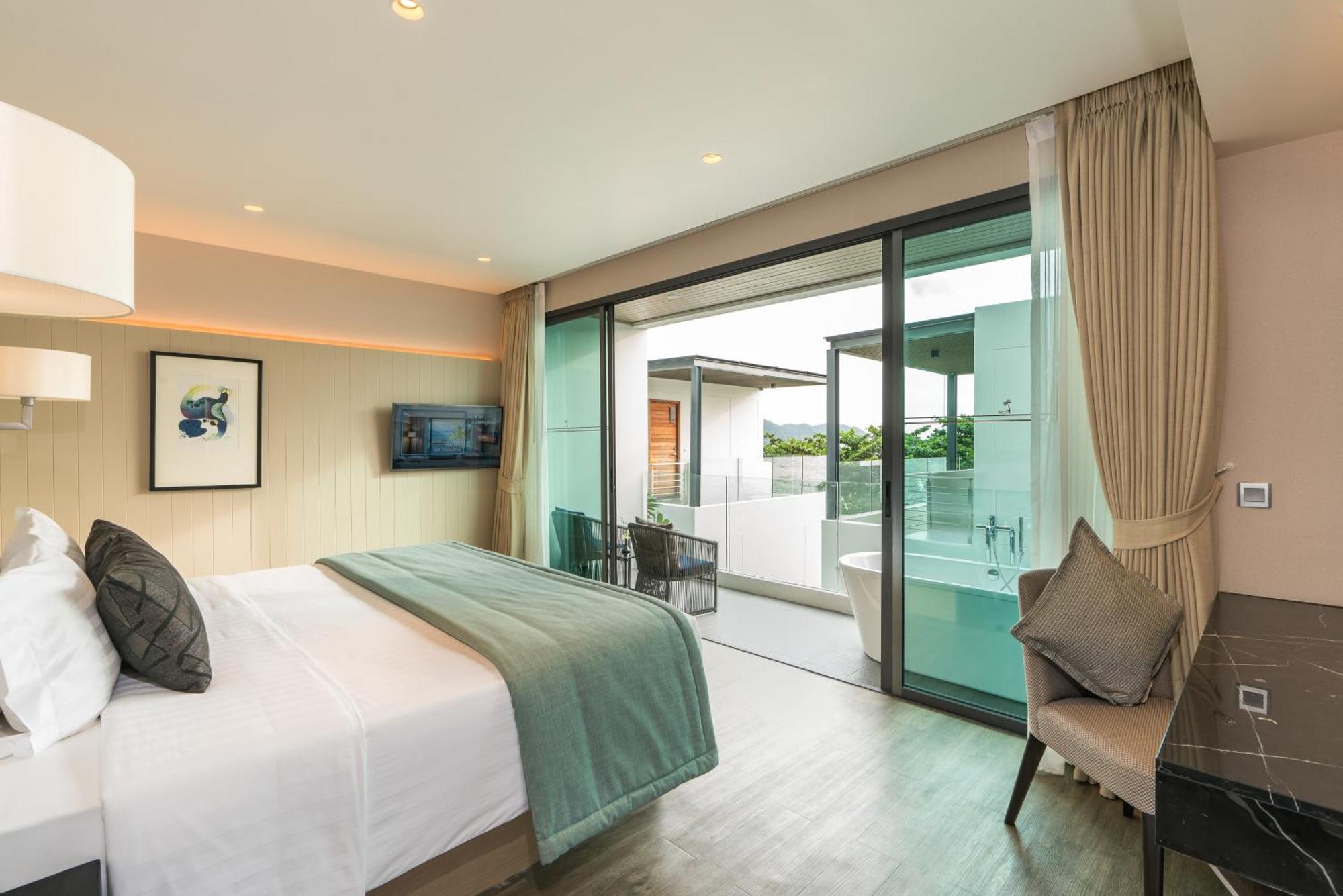 Deluxe Zimmer mit Poolblick