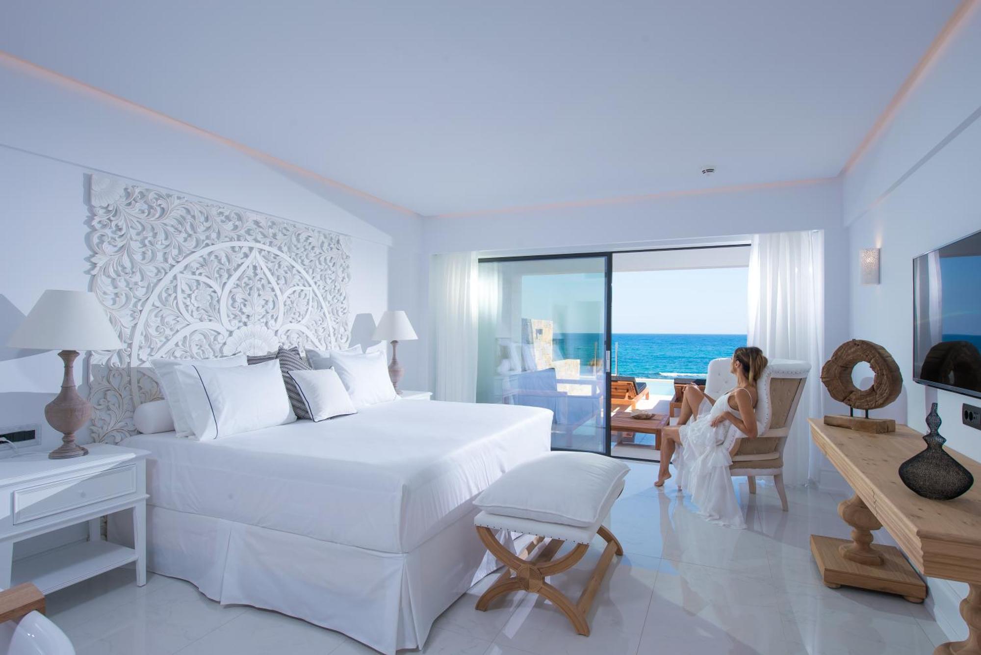 Luxury Guestroom Private Pool Sea Front,1280713789:JPEG