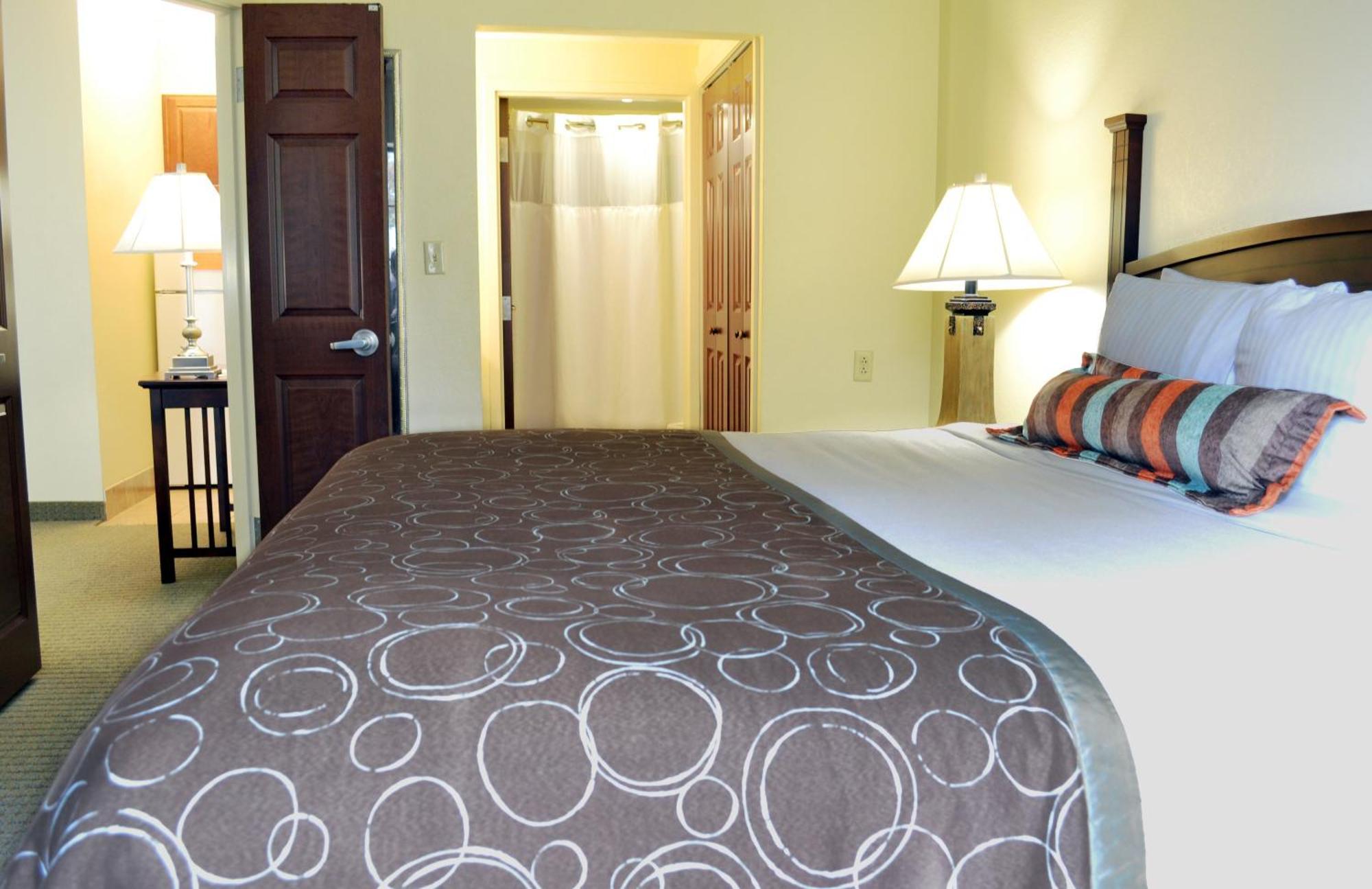 One-Bedroom Suite,1287283972:JPEG