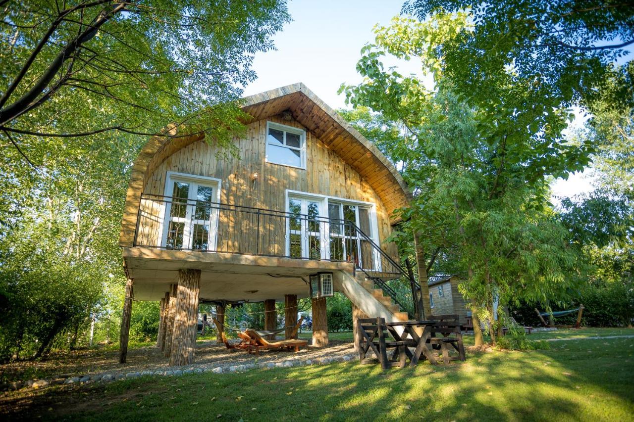 Two-Bedroom Chalet,720579922:JPEG