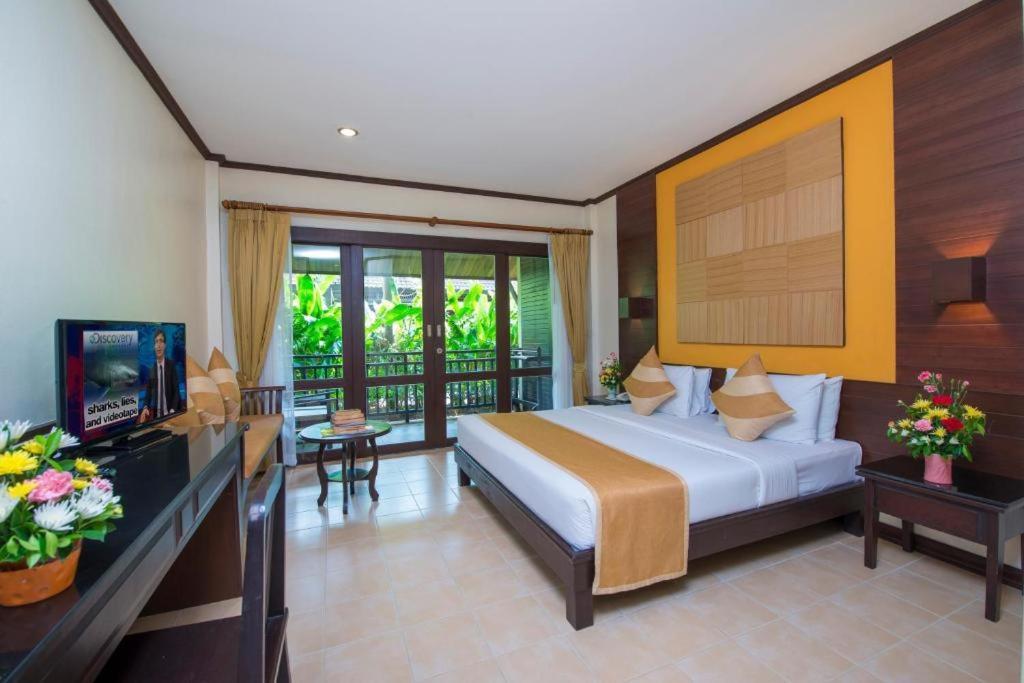 Superior King or Twin Room,1288050061:JPEG