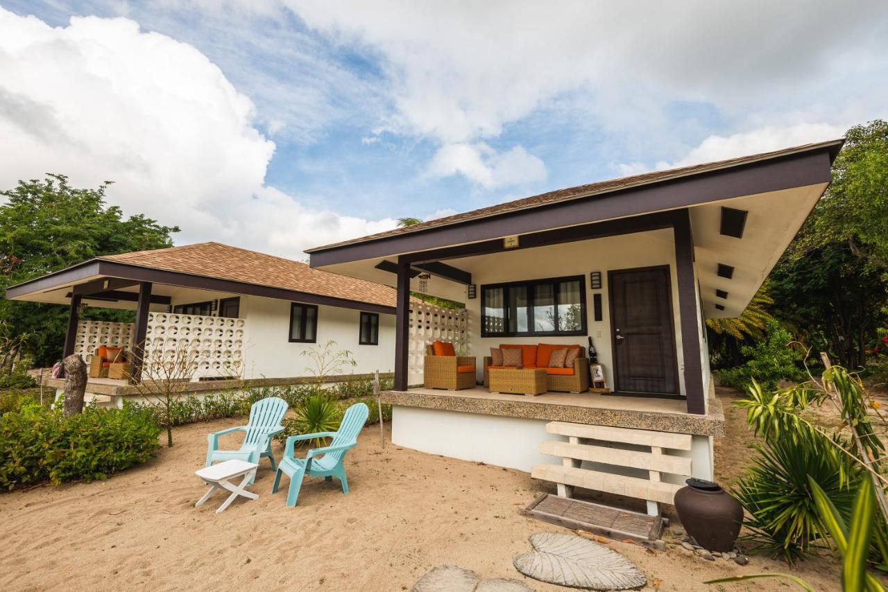 Deluxe Double Queen Casita
