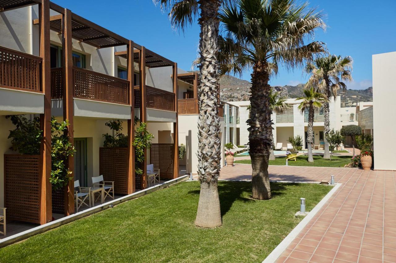 Standard Double Room with Garden View