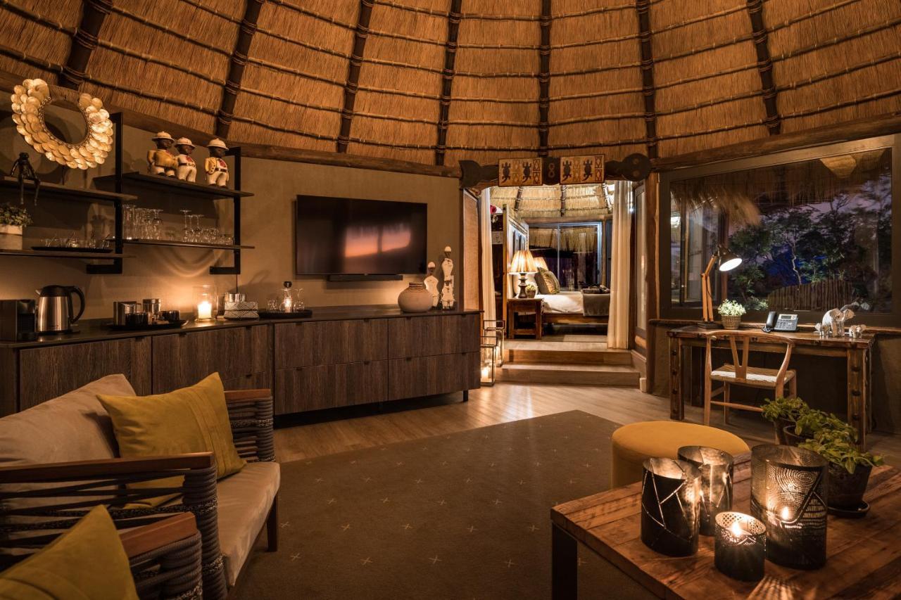 Deluxe King Room,1301727679:JPEG