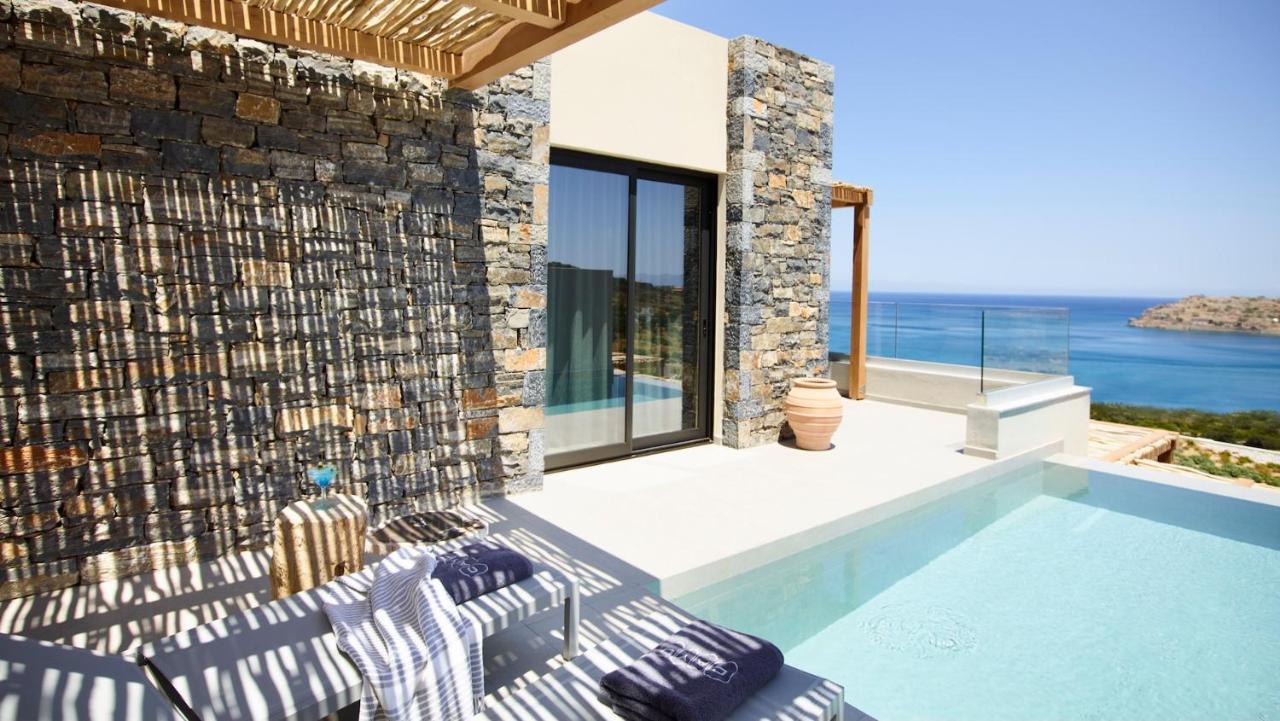 Two Bedroom Interconnecting Rooms Private Pool Sea View,1249626454:JPEG