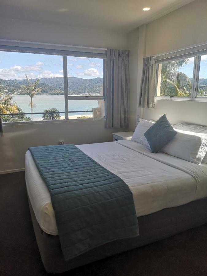 One-Bedroom Apartment Sea View