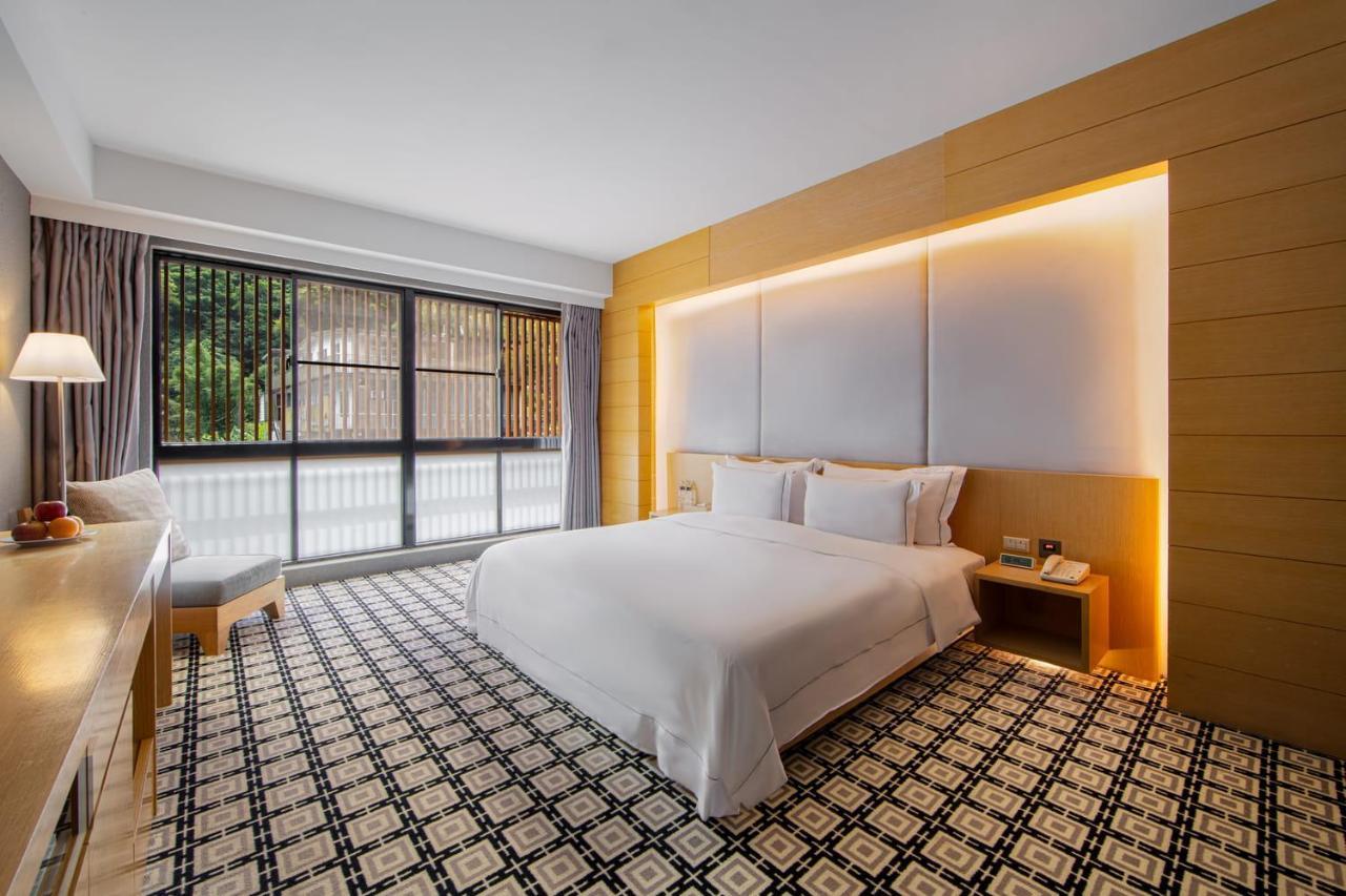 Standard Double Room,1319323300:JPEG