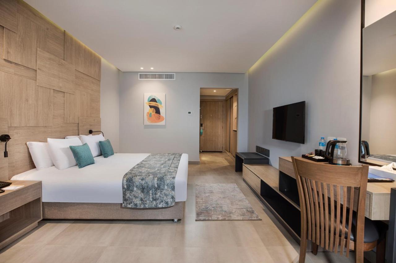 Superior Room Garden View,1322772565:JPEG