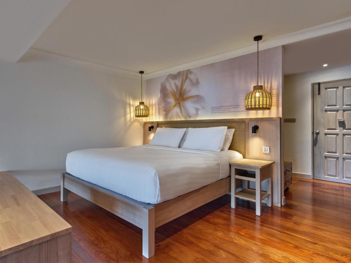 Seaview Hillside Suite