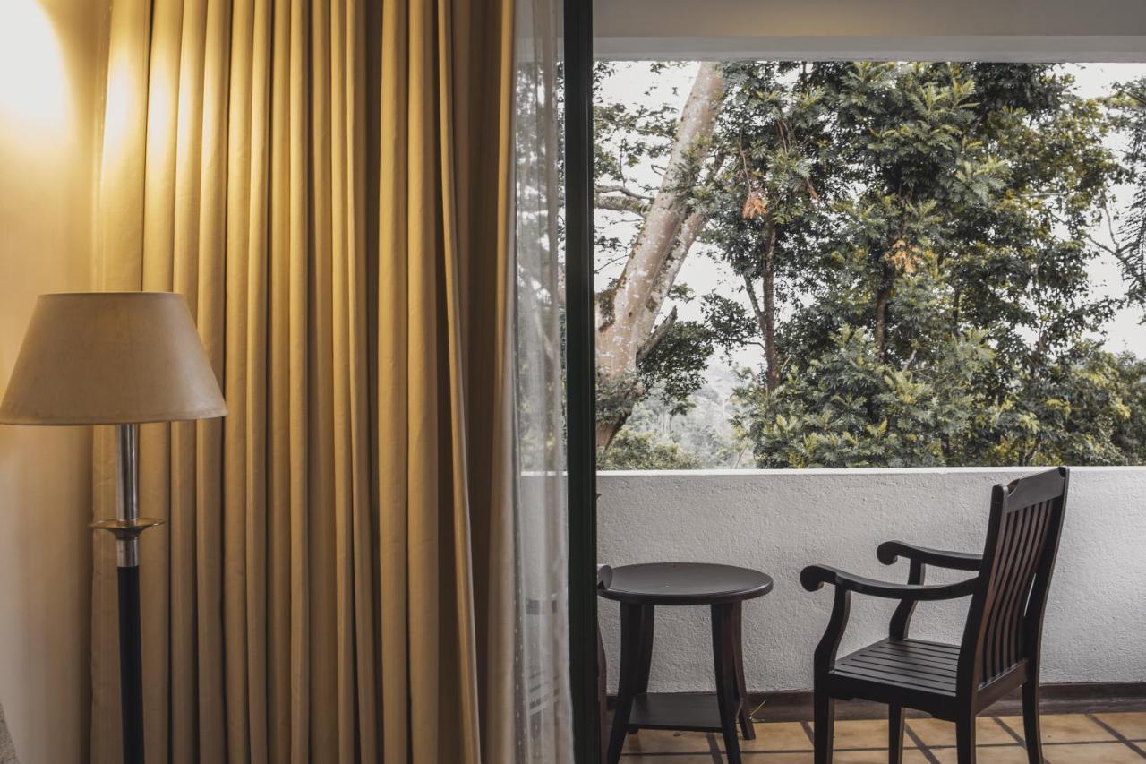 Deluxe Room,1327351880:JPEG