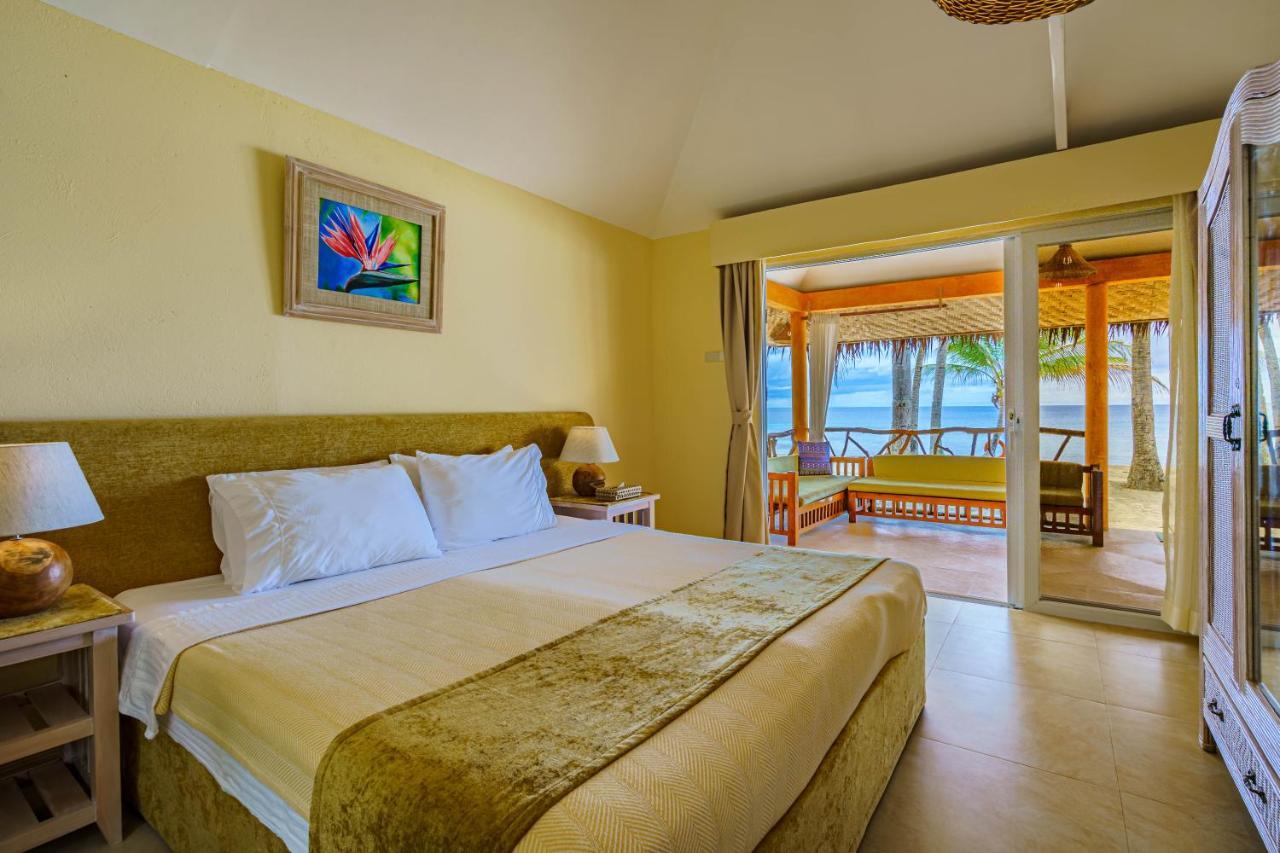 Family Room with Balcony,1329281852:JPEG