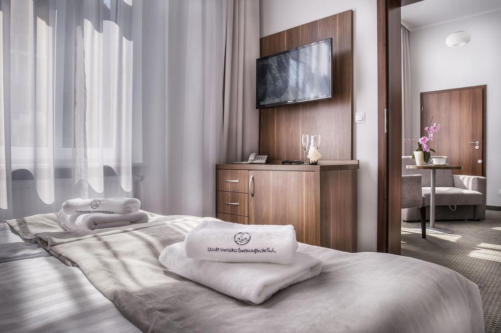 Doppelzimmer mit Balkon