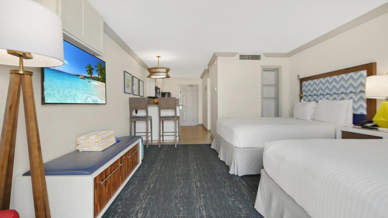 Premium Poolside Kitchenette,1338209270:JPEG