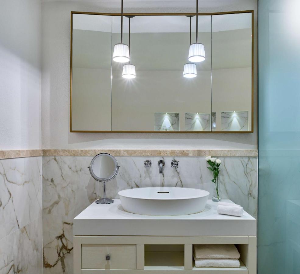 Junior Suite,1345199480:JPEG