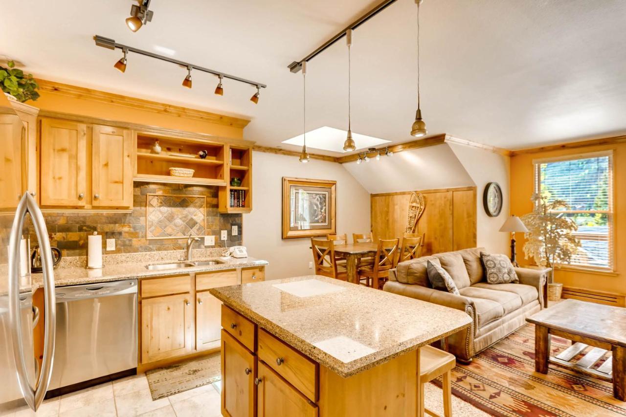 One-Bedroom Apartment,1346725448:JPEG