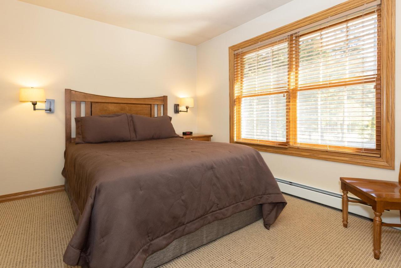 One-Bedroom Apartment,1588440662:JPEG