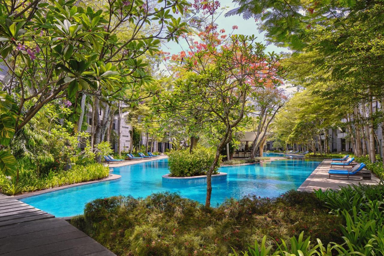 Deluxe Double Room Balcony & Garden View,982292803:JPEG