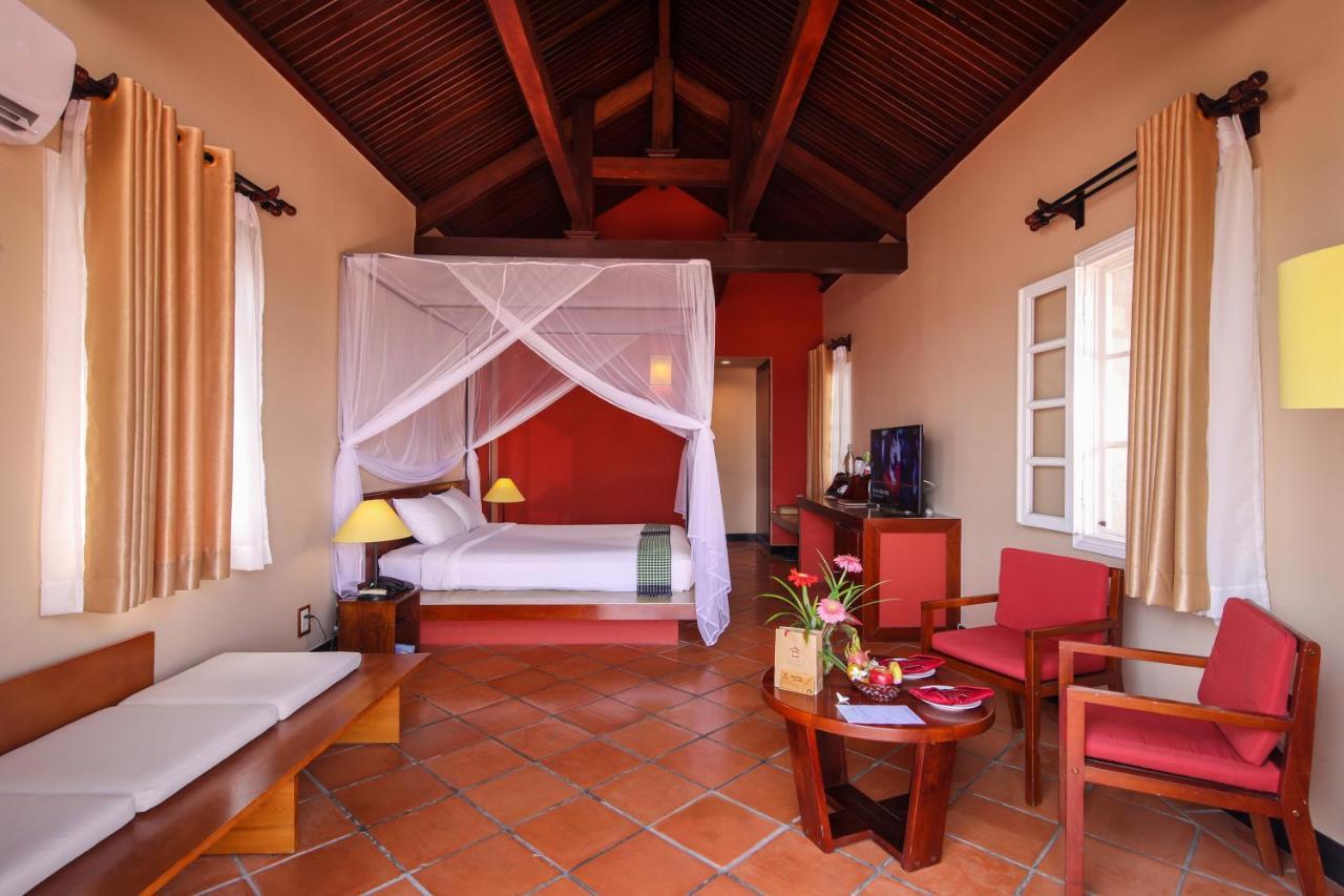 Deluxe Double Room,1378804604:JPEG