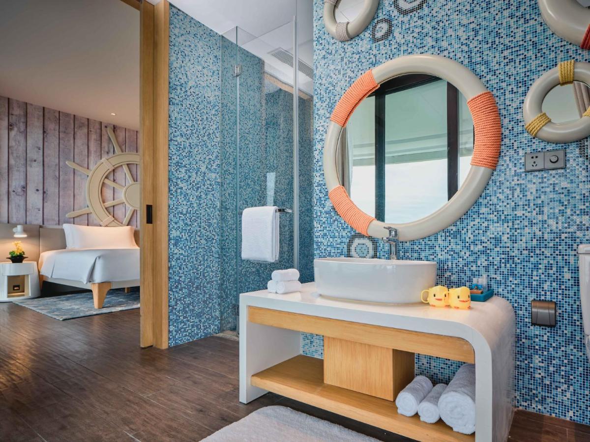 One-Bedroom Family Suite Ocean View Kids Theme,1353135055:JPEG