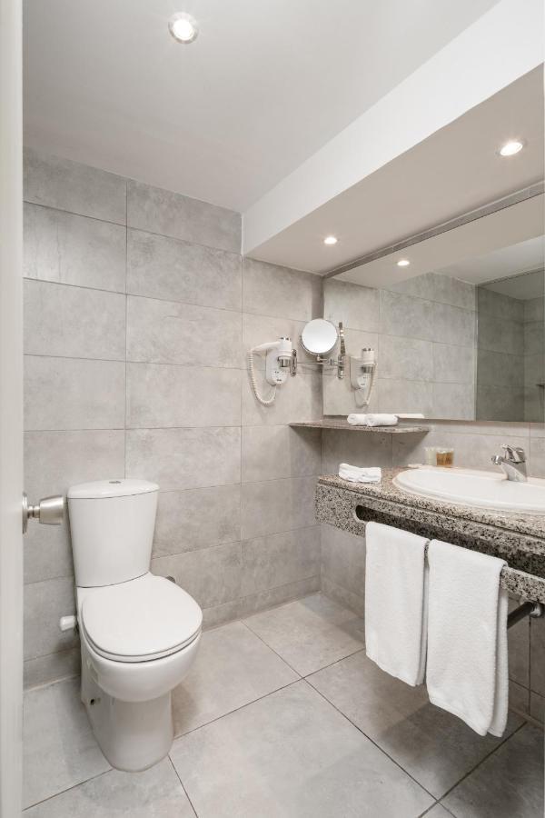 Superior Family Room One Bedroom,1386627290:JPEG