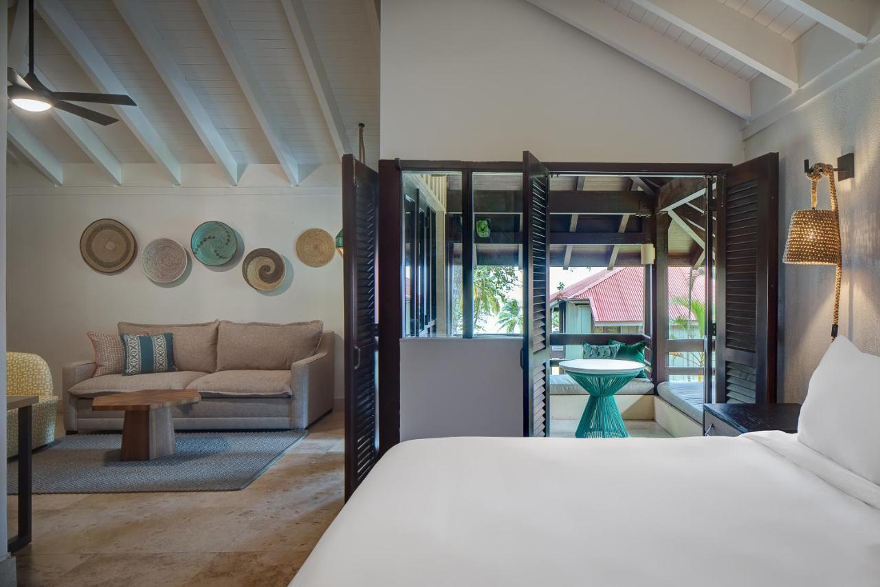 Junior King Suite with Sofa Bed - Oceanfront,1397530523:JPEG