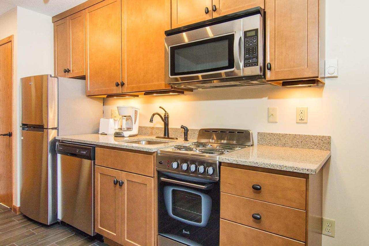 Deluxe Double Studio