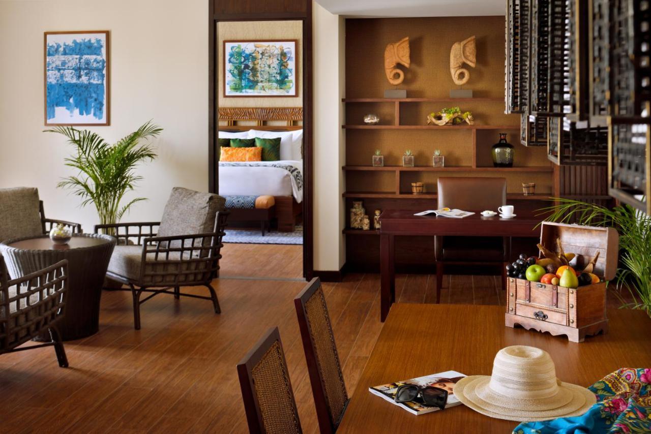 Royal Suite, 1 Bedroom Suite, 1 King, Balcony,1525930879:JPEG