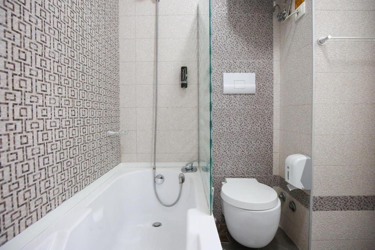 One-Bedroom Apartment,1414171226:JPEG