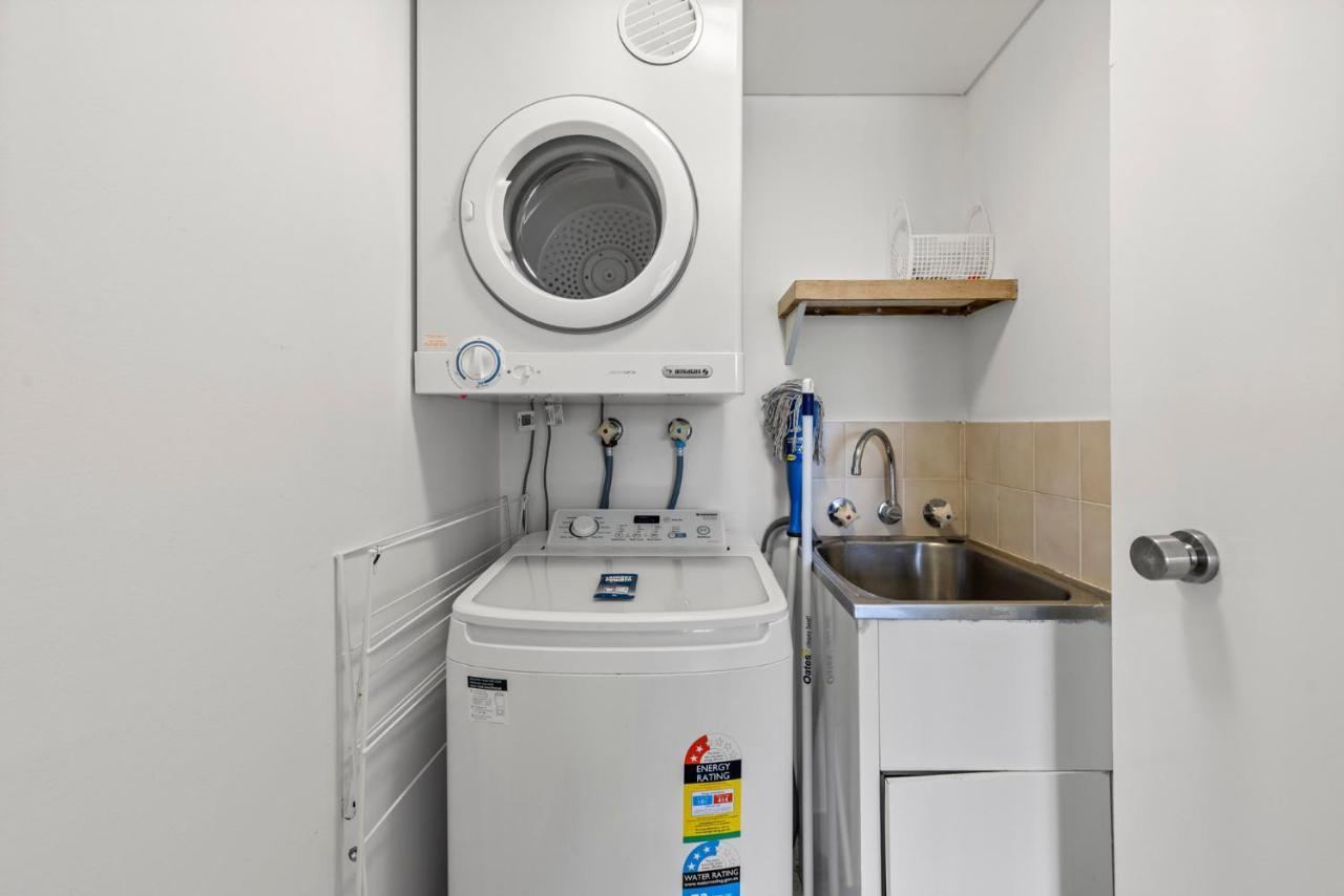 Three-Bedroom Apartment,1220499865:JPEG