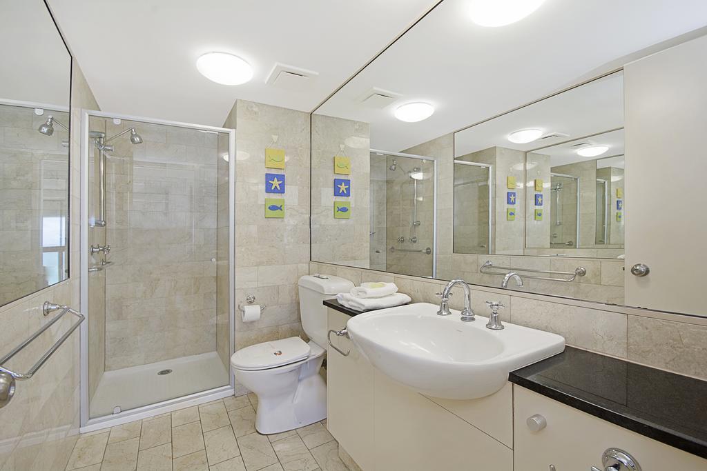 One Bedroom Apartment,148555300:JPEG