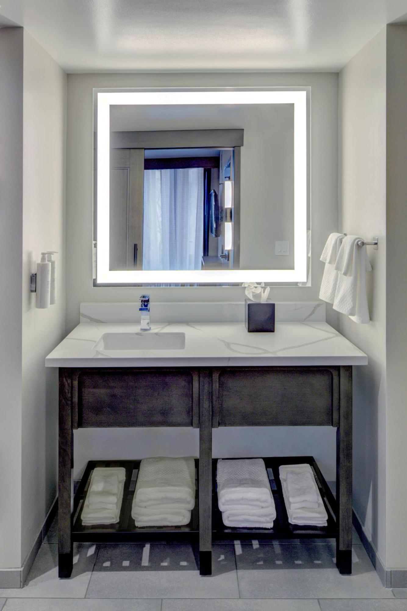 King Studio Suite,1657234901:JPEG