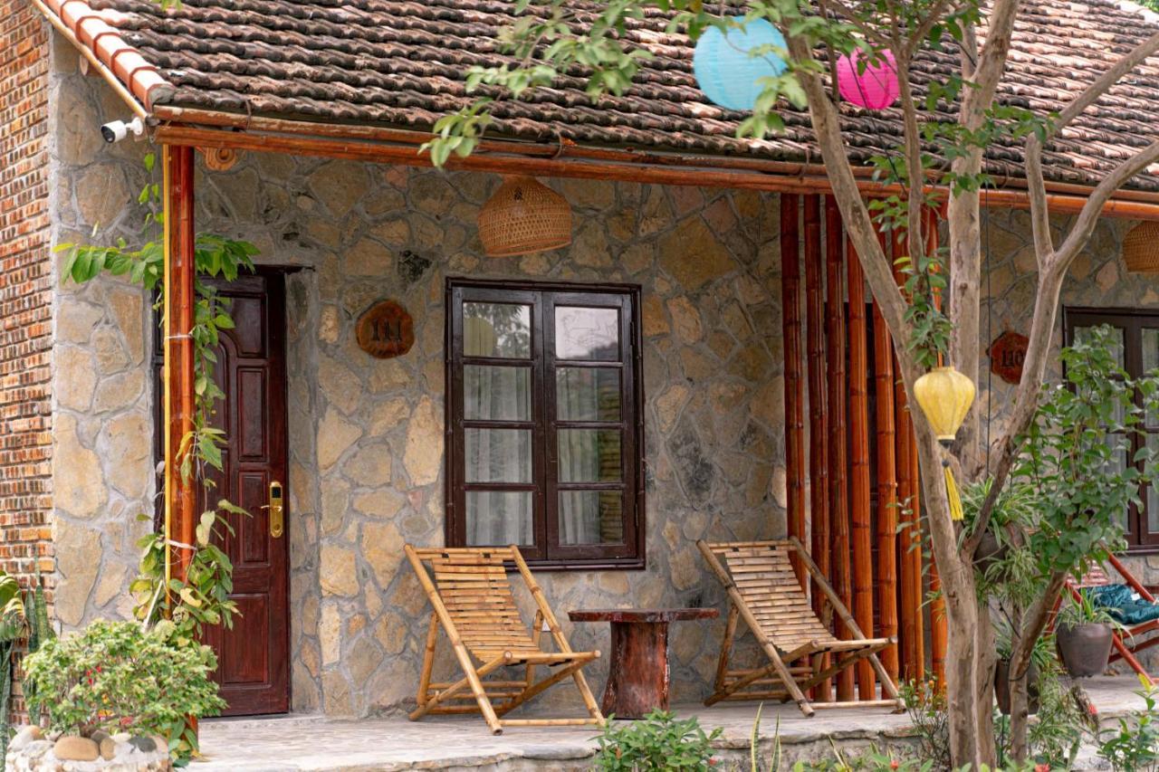 Deluxe Bungalow,1487643655:JPEG