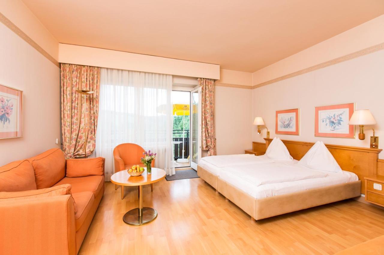 Double Room,1487719969:JPEG