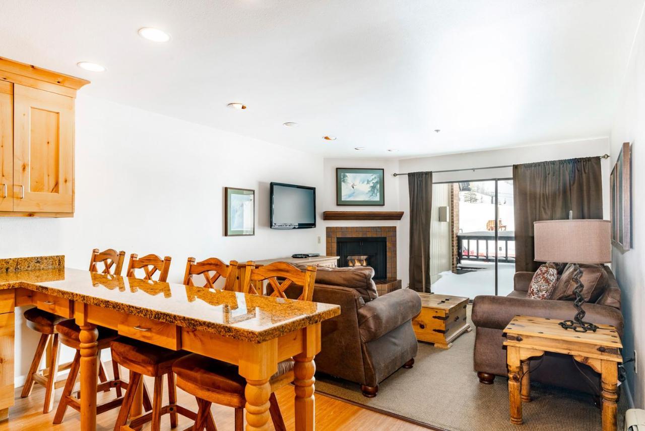 1 Bedroom Condominium #26