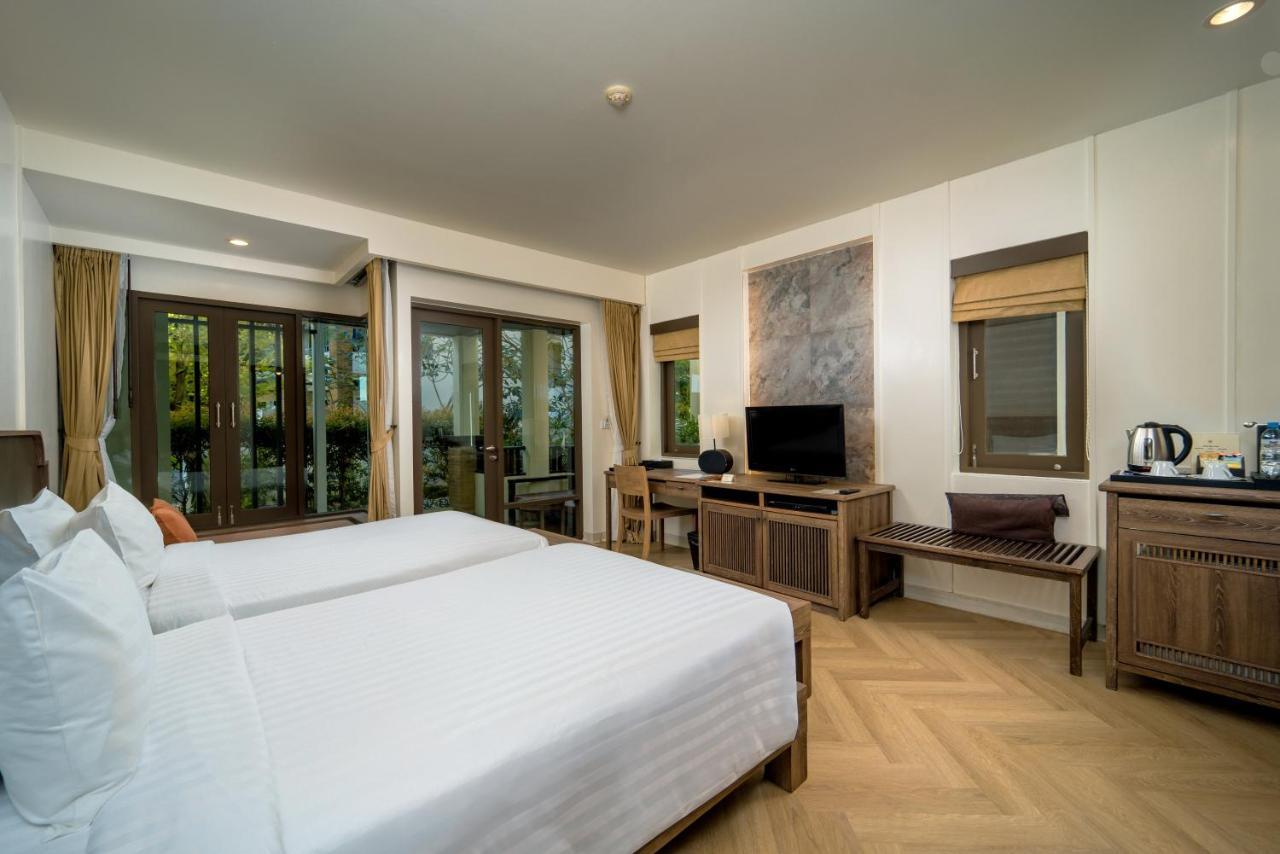 Deluxe Elegance Double or Twin room